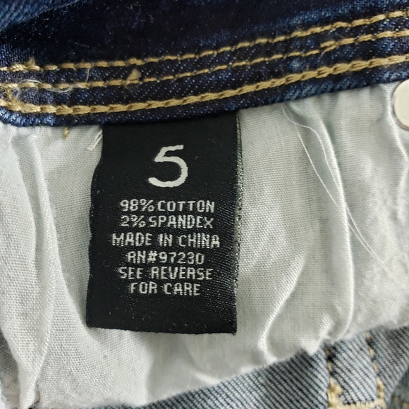 Skinny Jeans Distressed Denim STUDDED NWT - Picture 9 of 9